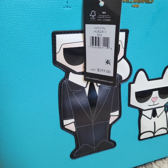 Assorted bags - Picture 10 of 12